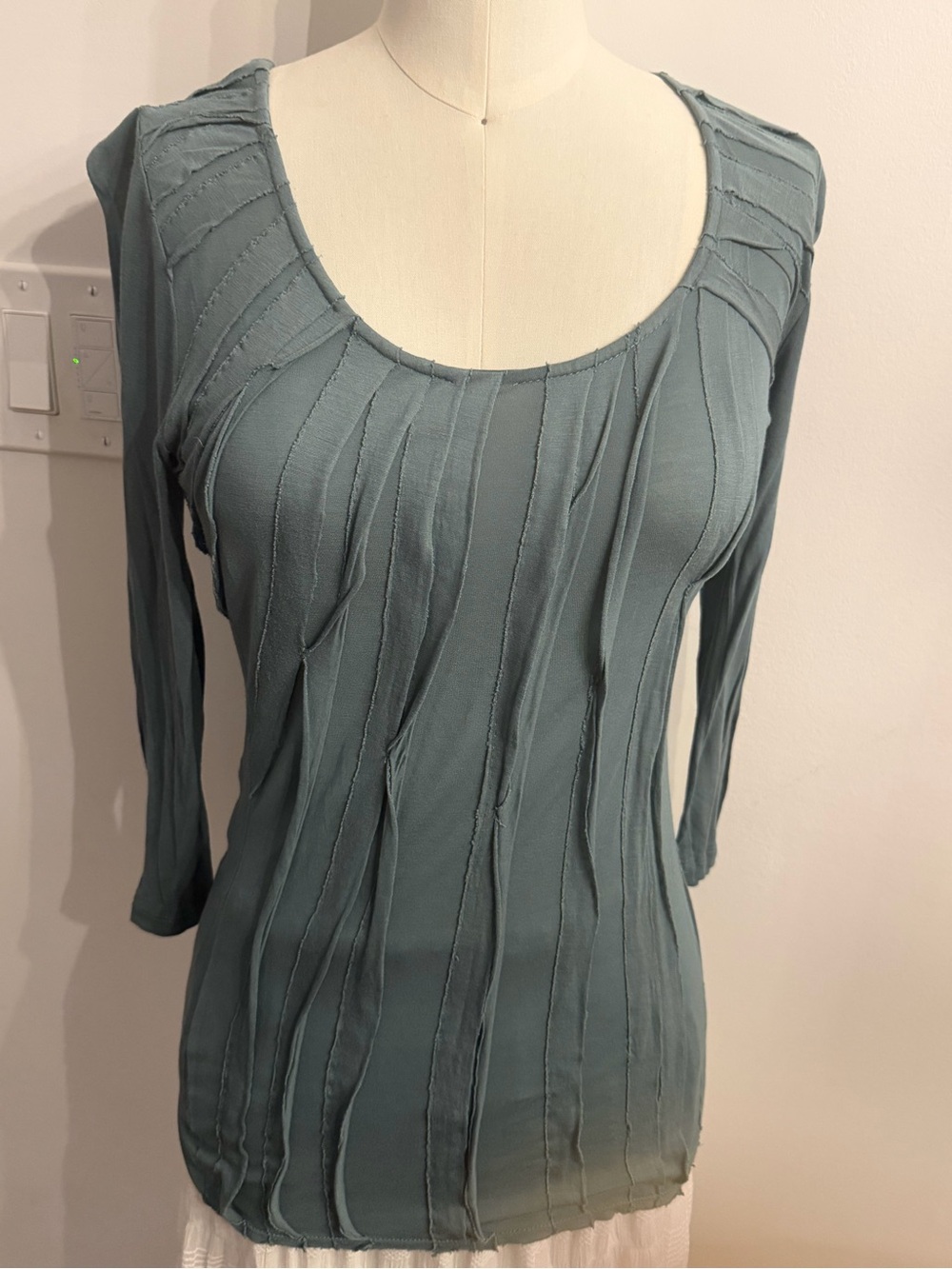 Kenar Slate Green Scoop Neck Long Sleeve Top